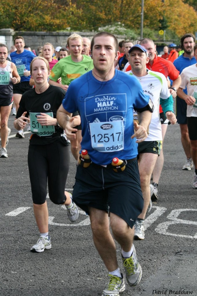 Yours truly somewhere around Mile 10-11 in the Dublin Marathon 2009
